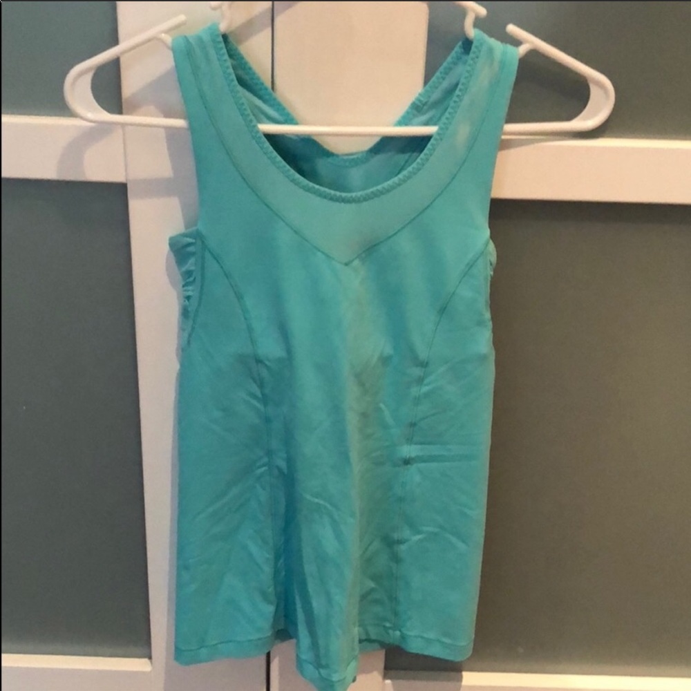 Lululemon tank top